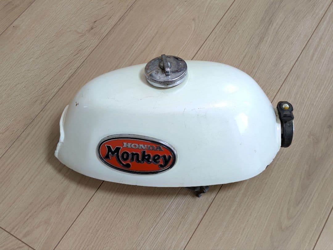 広*様 ホンダ モンキー 純正ガソリンタンク Z50A Z50Z レストアベース