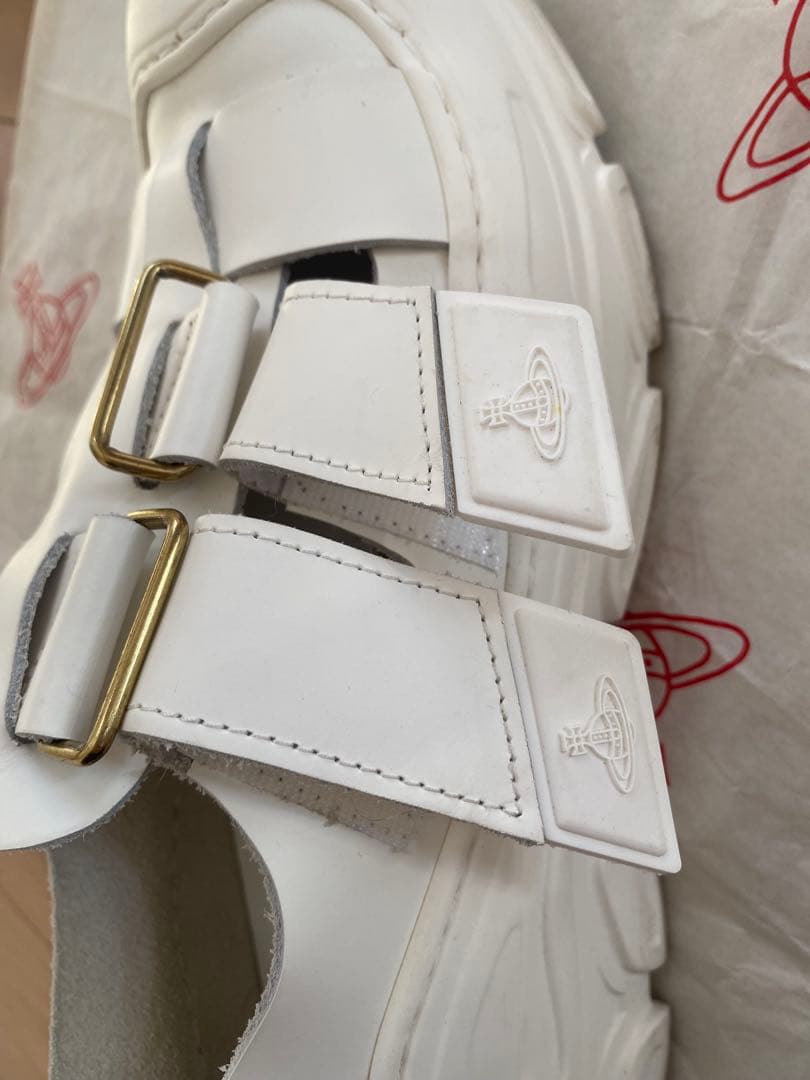 ヴィヴィアンウエストウッド　レザーサンダルスニーカー