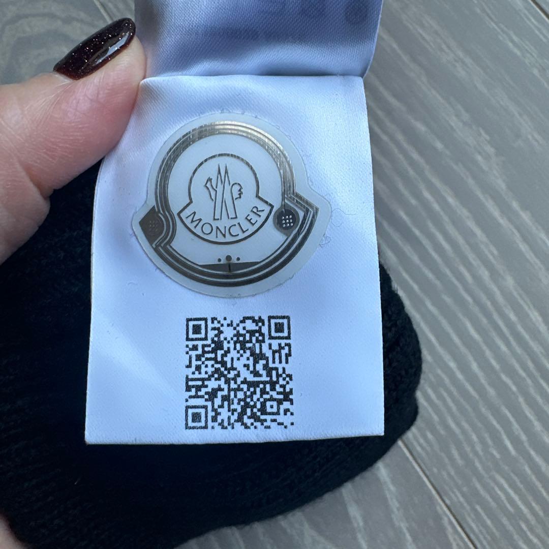 モンクレール ニットキャップ　黒