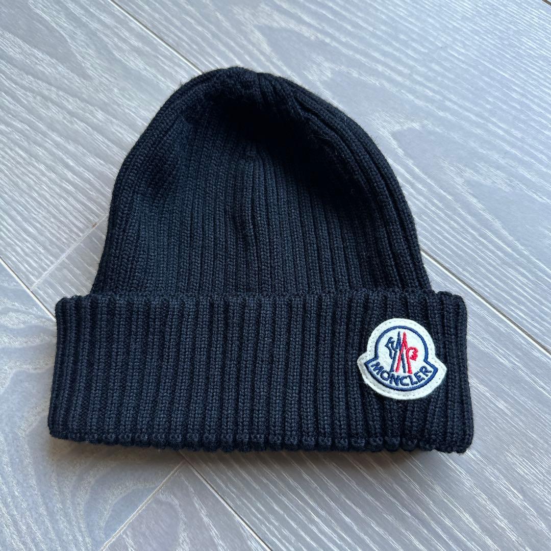 モンクレール ニットキャップ　黒