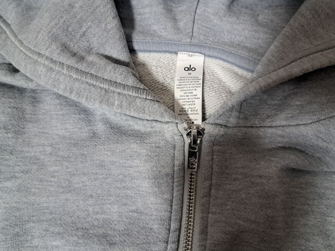 alo yoga　Sweet Escape Zip Up Hoodie