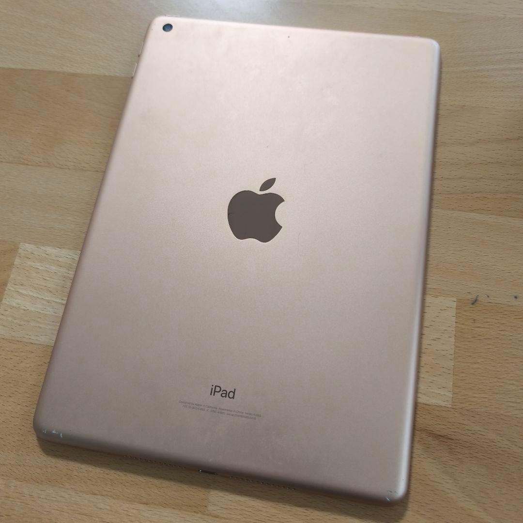 iPad (6th Generation) 32GB ゴールド Wi-Fi