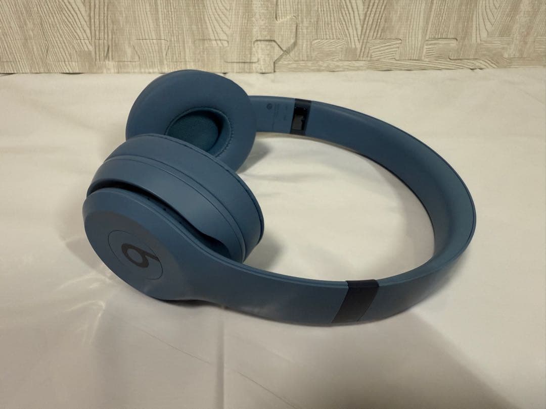 [美品]Beats Solo 4 ワイヤレスヘッドホン