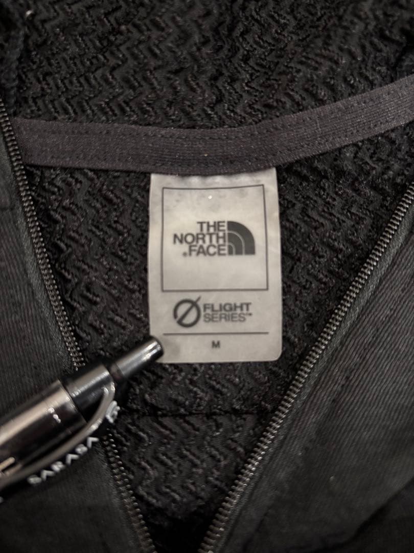 ノースフェイスフライウェイトバーサフーディ M