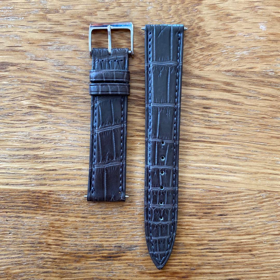 【美品】CARESE ケアーズ レザーベルト クロコダイル 17mm グレイ