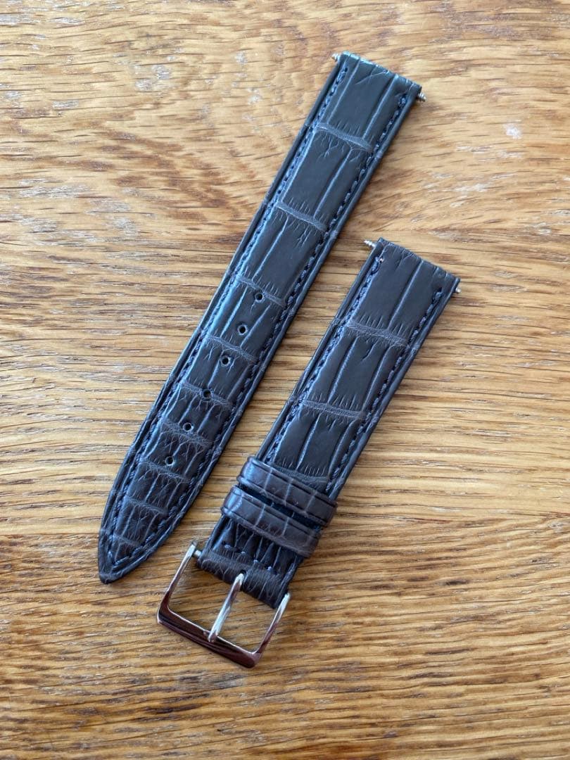 【美品】CARESE ケアーズ レザーベルト クロコダイル 17mm グレイ