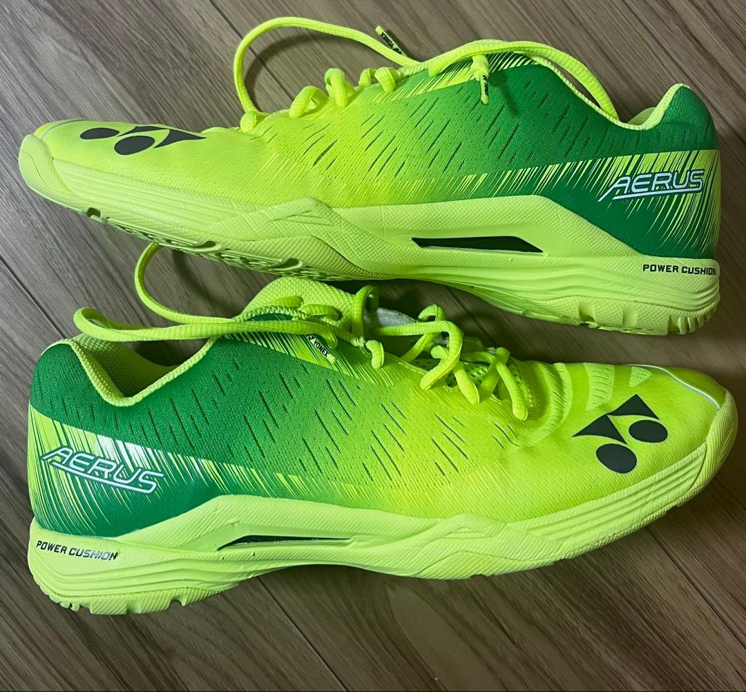 ヨネックス エアラスz 27.0