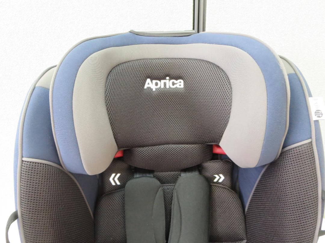 アップリカ　フォームフィットAB　チャイルド&ジュニアシート　ISOFIX取説付