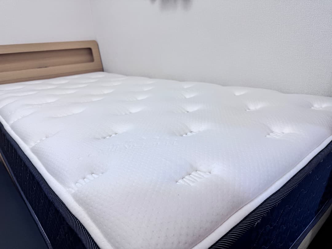 Sealy Sports マットレス 日本製 ホワイト