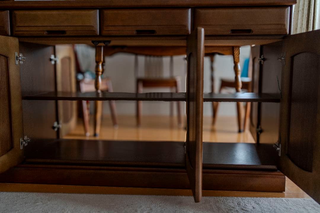 松田家具 木製食器棚 両扉 送料・設置費込み