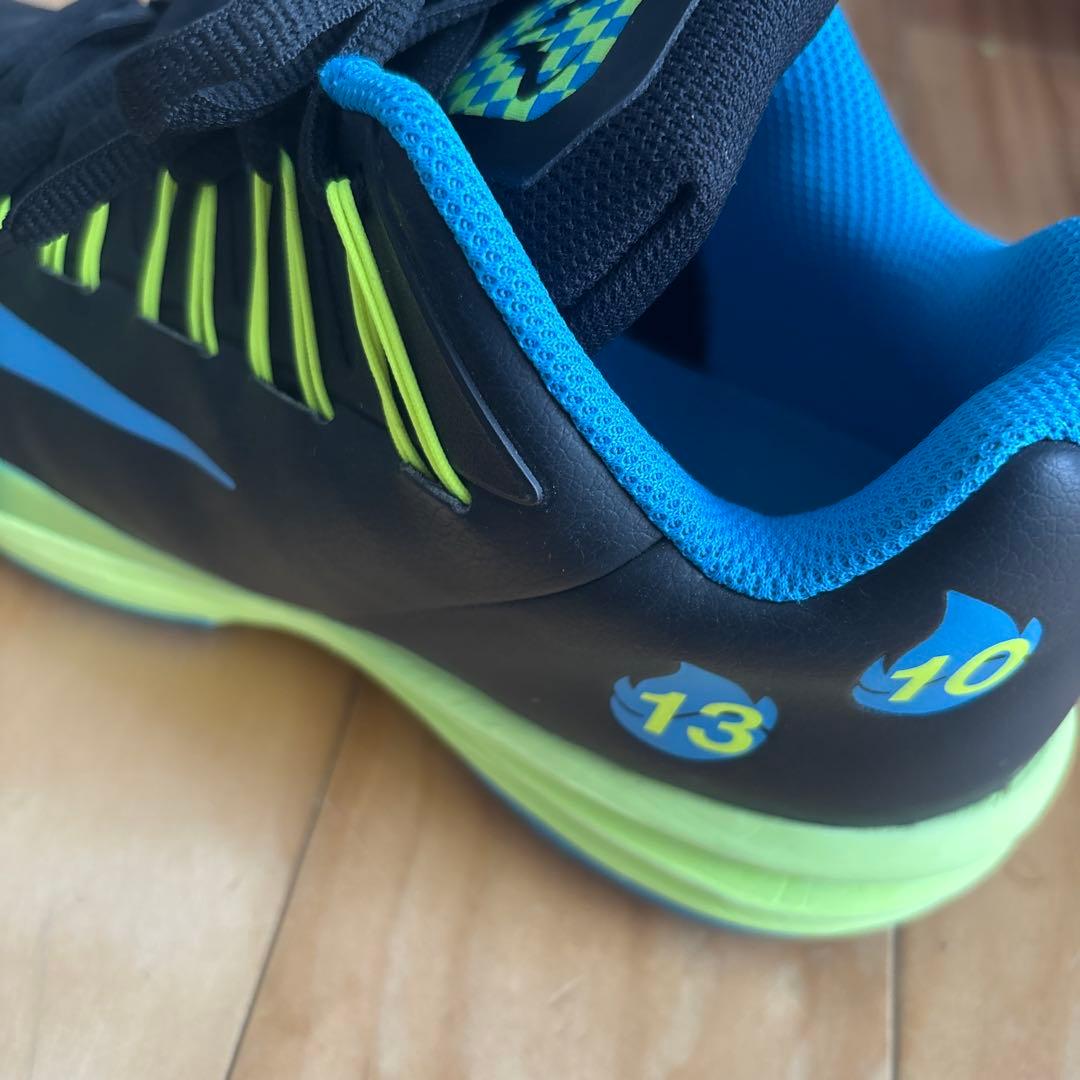 h*k様 ナイキ　ナダル　テニスシューズ　26.5　ナイトセッション