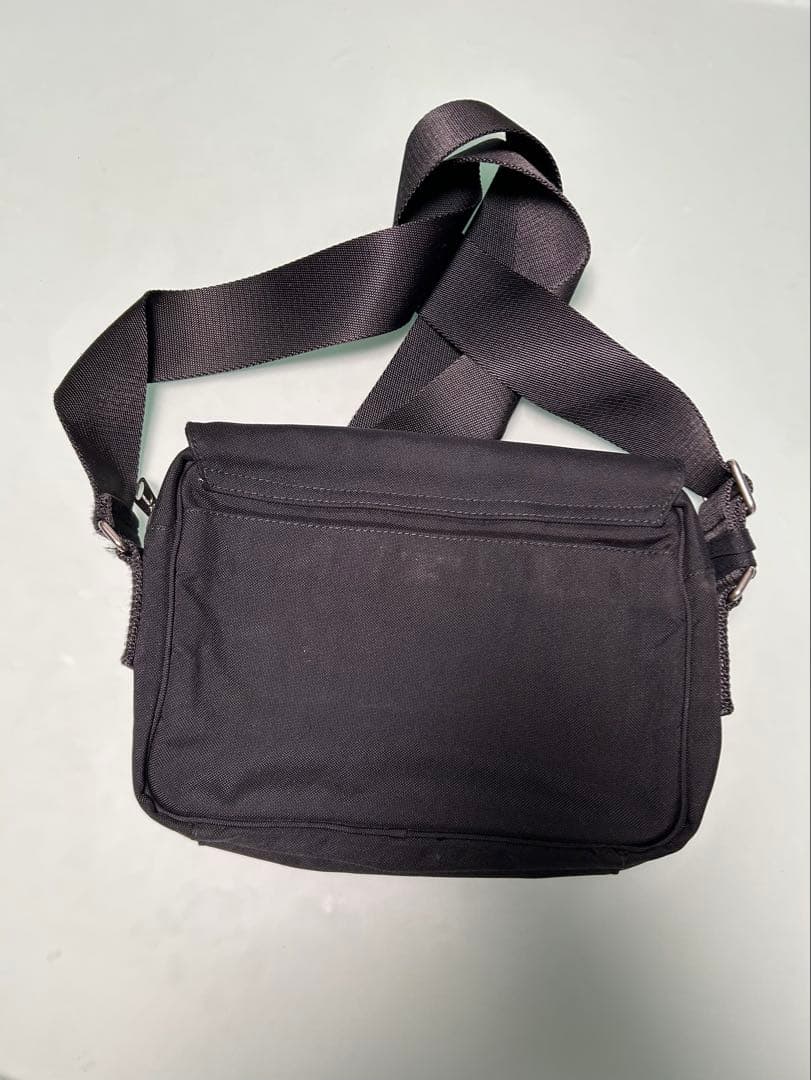 BALENCIAGA ブラック ショルダーバッグ