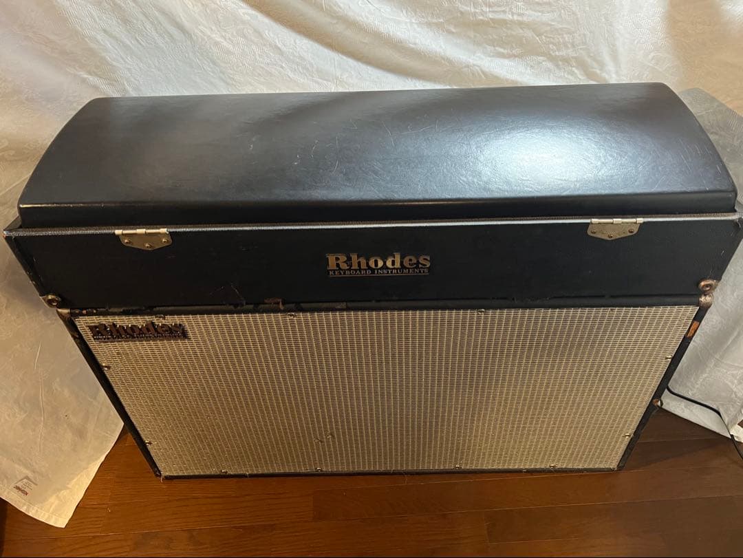 おとうさま用Rhodes Suitcase Piano 73鍵