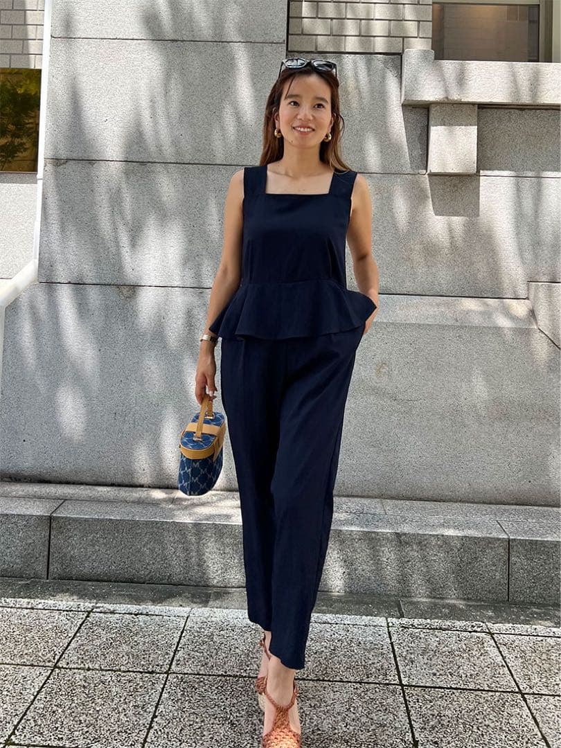 セントルーニー　ペプラムフリルオールインワン