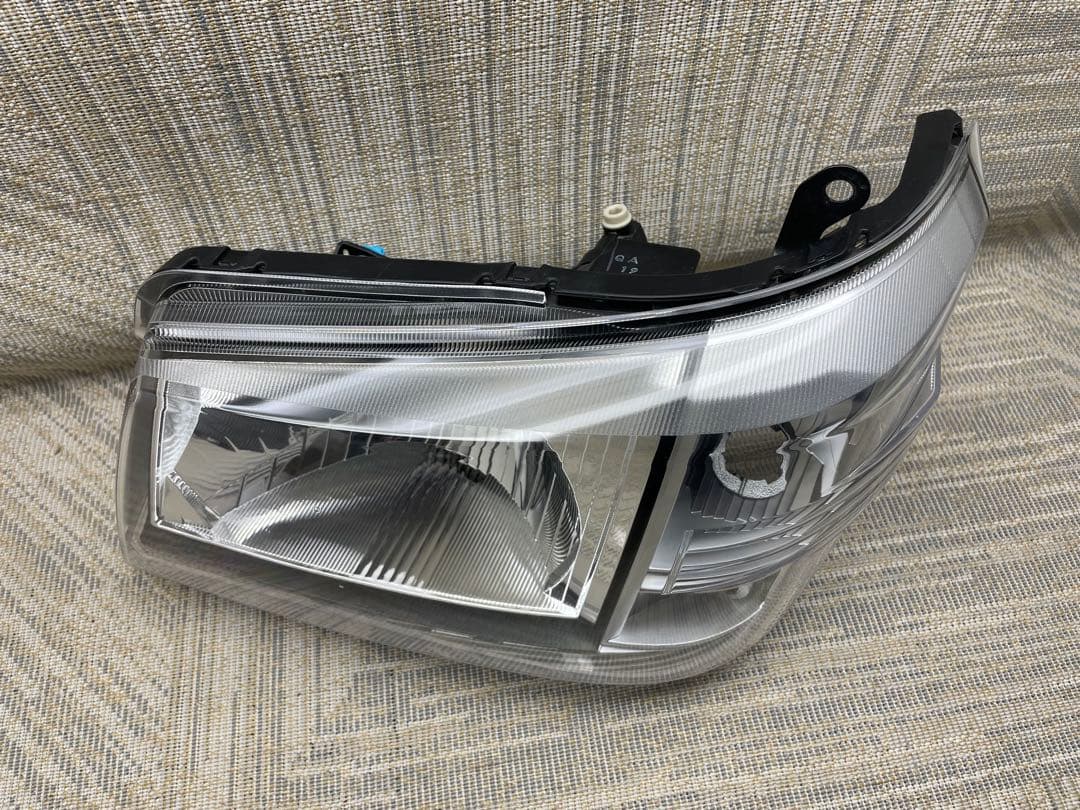 ハイゼット トラック S500P後期 ハロゲン 左STANLEY W6847