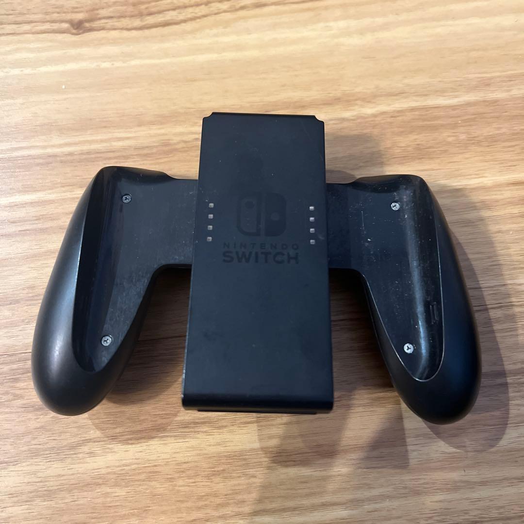 Nintendo Switch本体 赤/青Joy-Con箱無しスティックバクあり