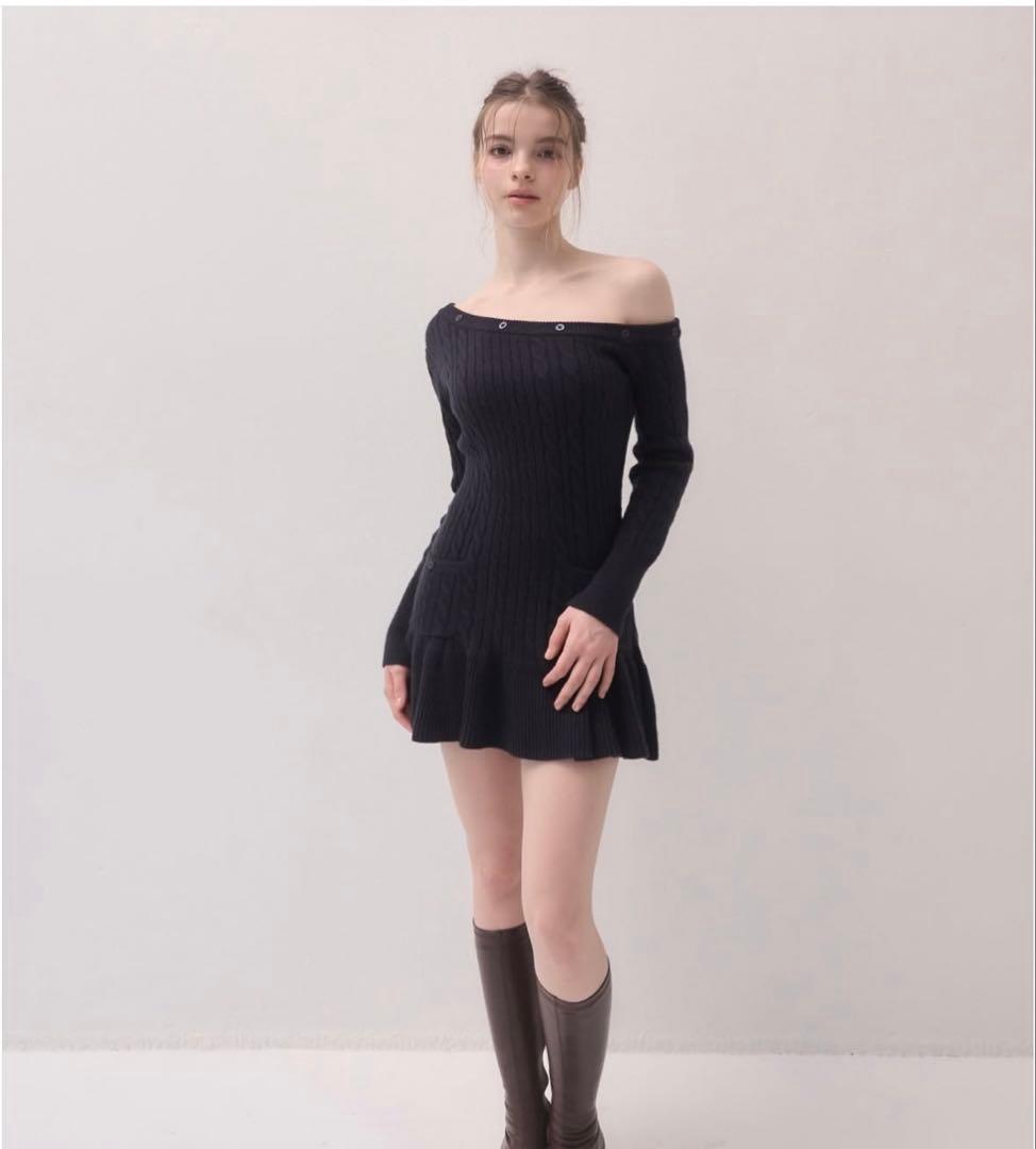 ワンピース yilon ONE SHOULDER CABLE KNITOP NAVY