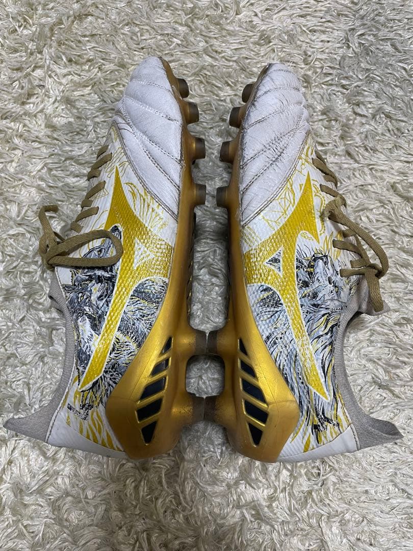 わお　MIZUNO モレリアネオ3β セルヒオ・ラモス 25.5cm