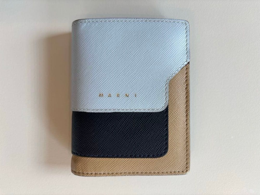 マルニ MARNI 二つ折り 財布 ミニ財布 サフィアーノ レザー ウォレット