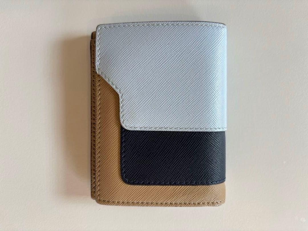 マルニ MARNI 二つ折り 財布 ミニ財布 サフィアーノ レザー ウォレット