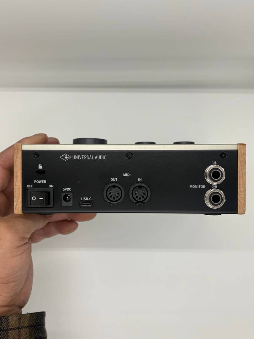 DTM・DAW Universal Audio Volt 276