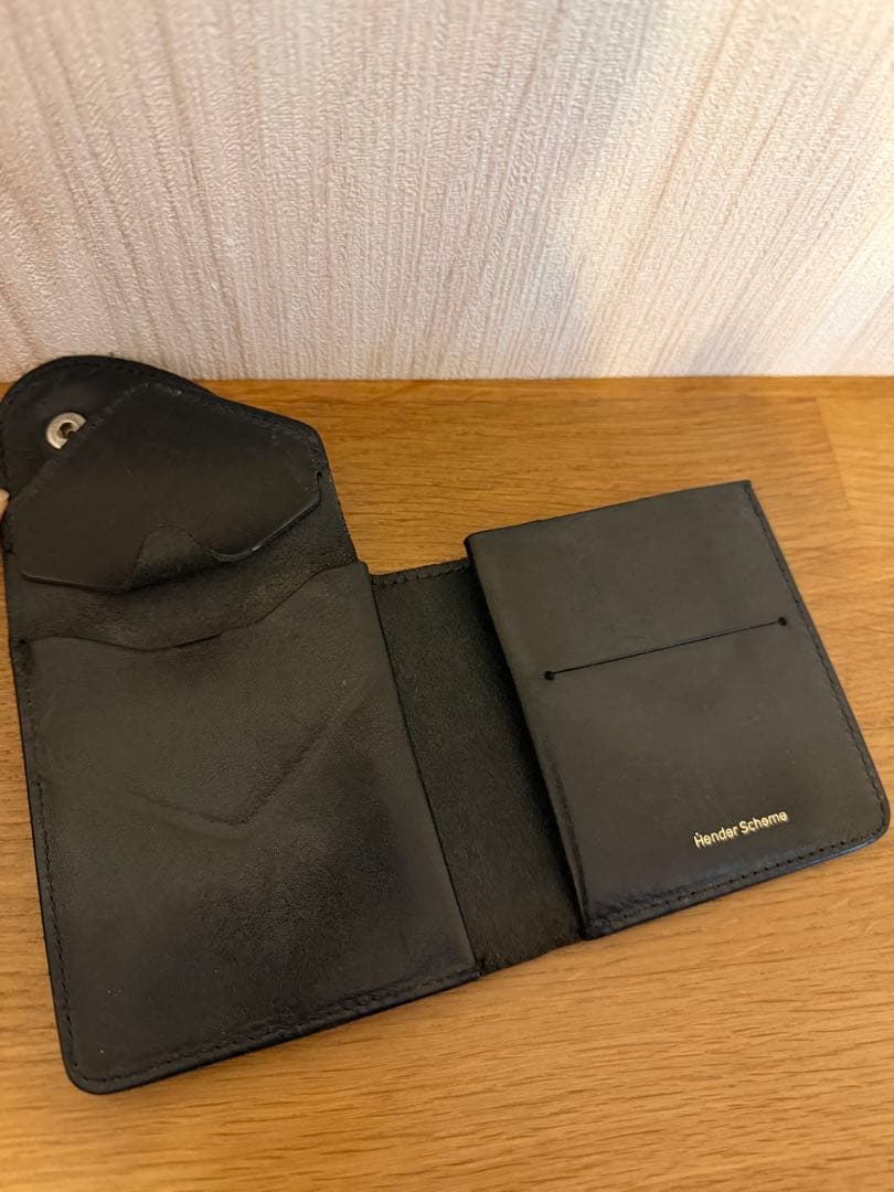Hender Scheme ブラック 二つ折り財布