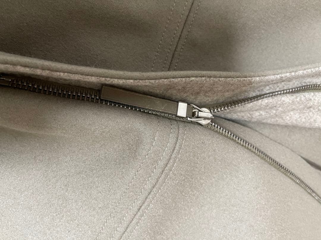 バレンシアガ ベージュ ノーカラー ロングコート M〜Lサイズ感