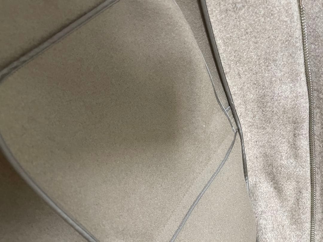 バレンシアガ ベージュ ノーカラー ロングコート M〜Lサイズ感