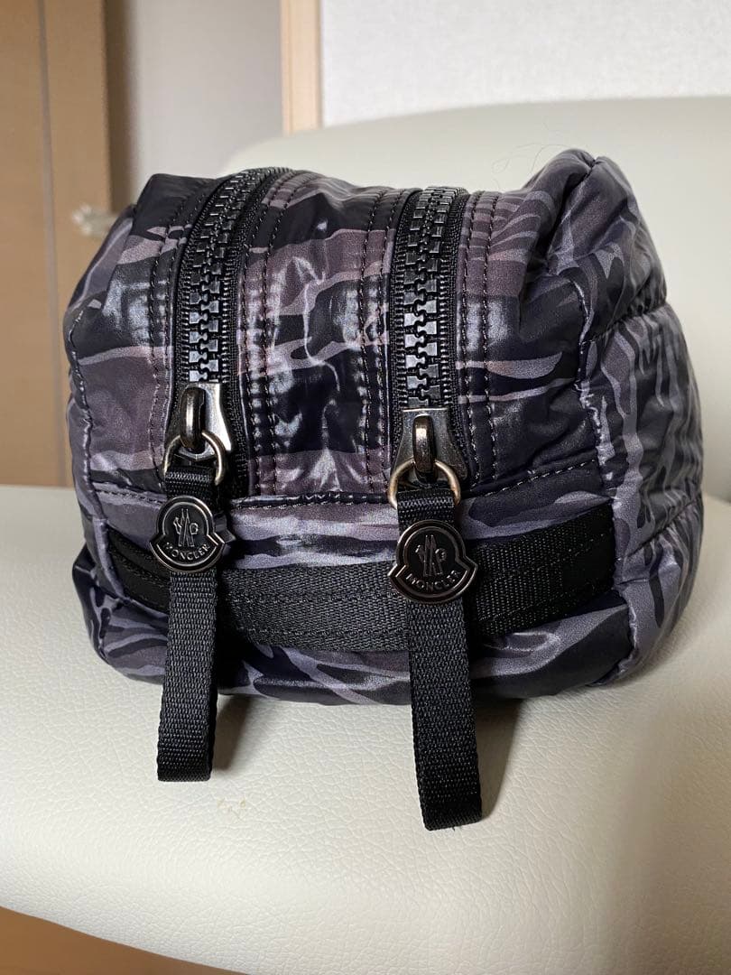 RIMOWA×MONCLER 迷彩ダブルジッパー ポーチ