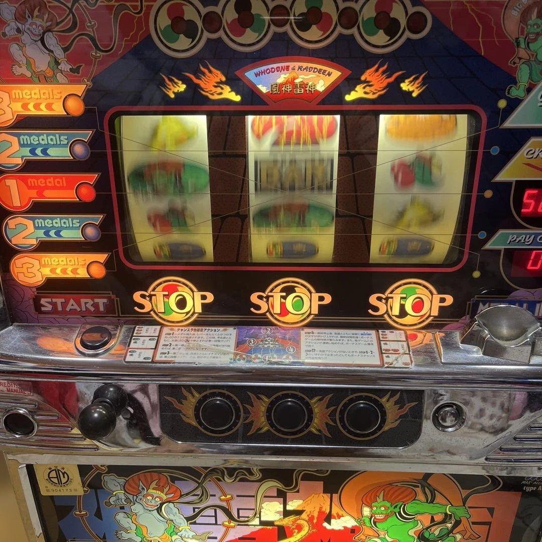 【送料無料】　パチスロ実機　裏物　風神雷神