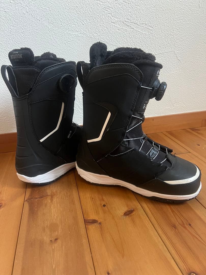 スノーボード RIDE HERA PRO 24.5 cm