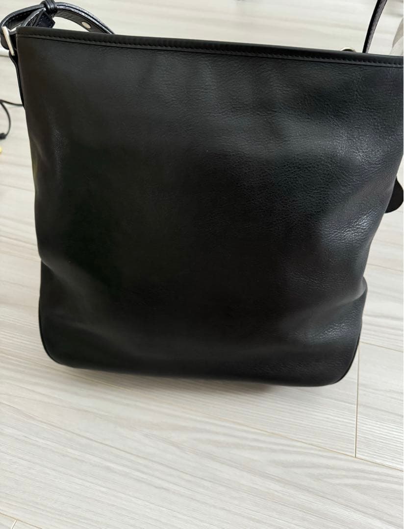 SOMES SADDLE ショルダーバッグ