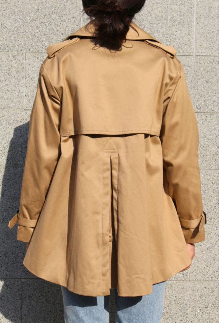 ジャケット・アウター CLANE SHORT FLEARE TRENCH COAT
