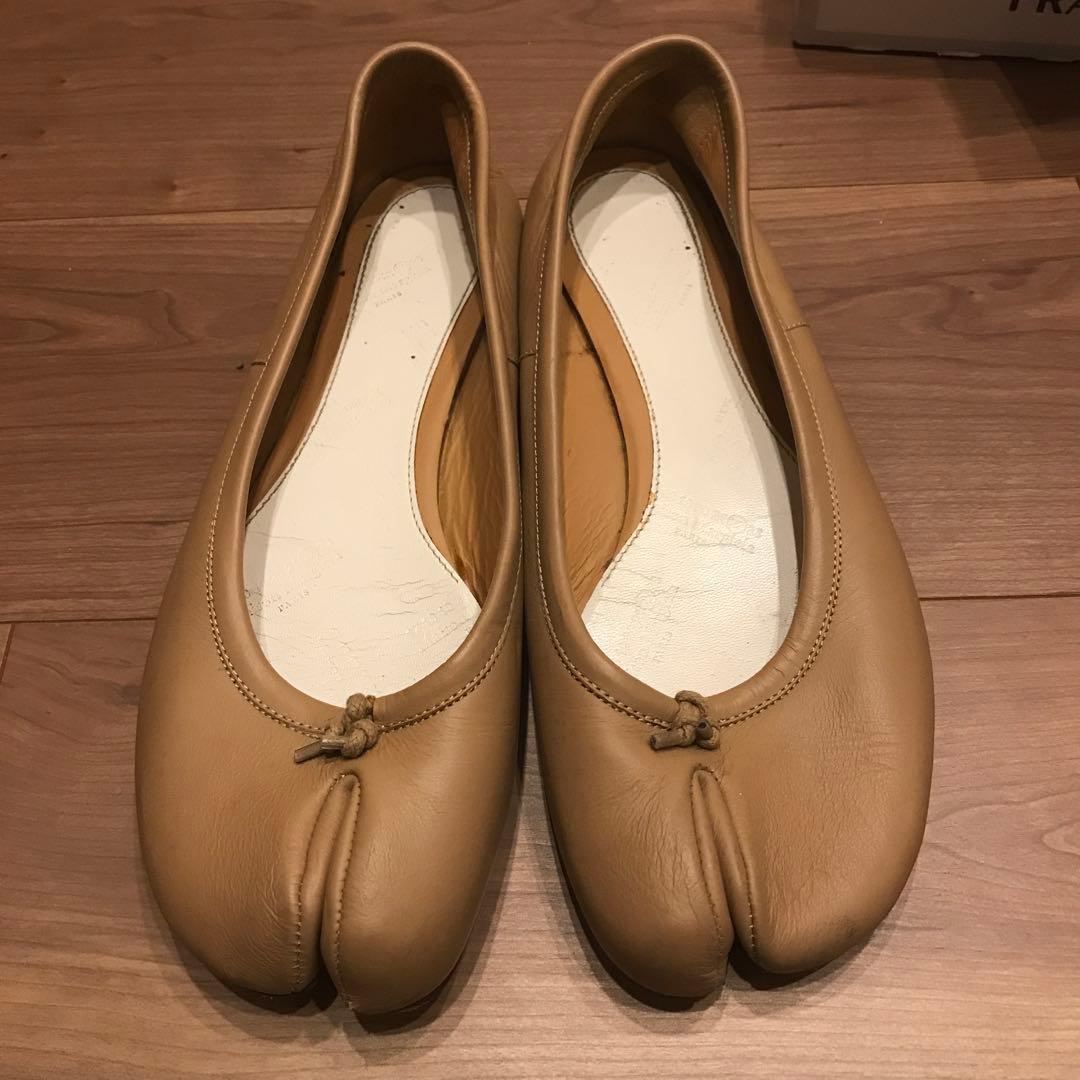 ベージュ　タビフラット　37 マルジェラ