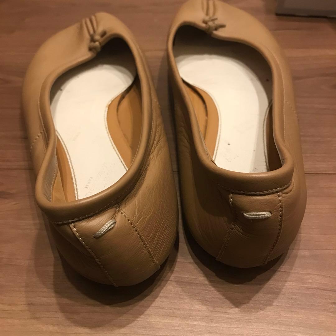 ベージュ　タビフラット　37 マルジェラ