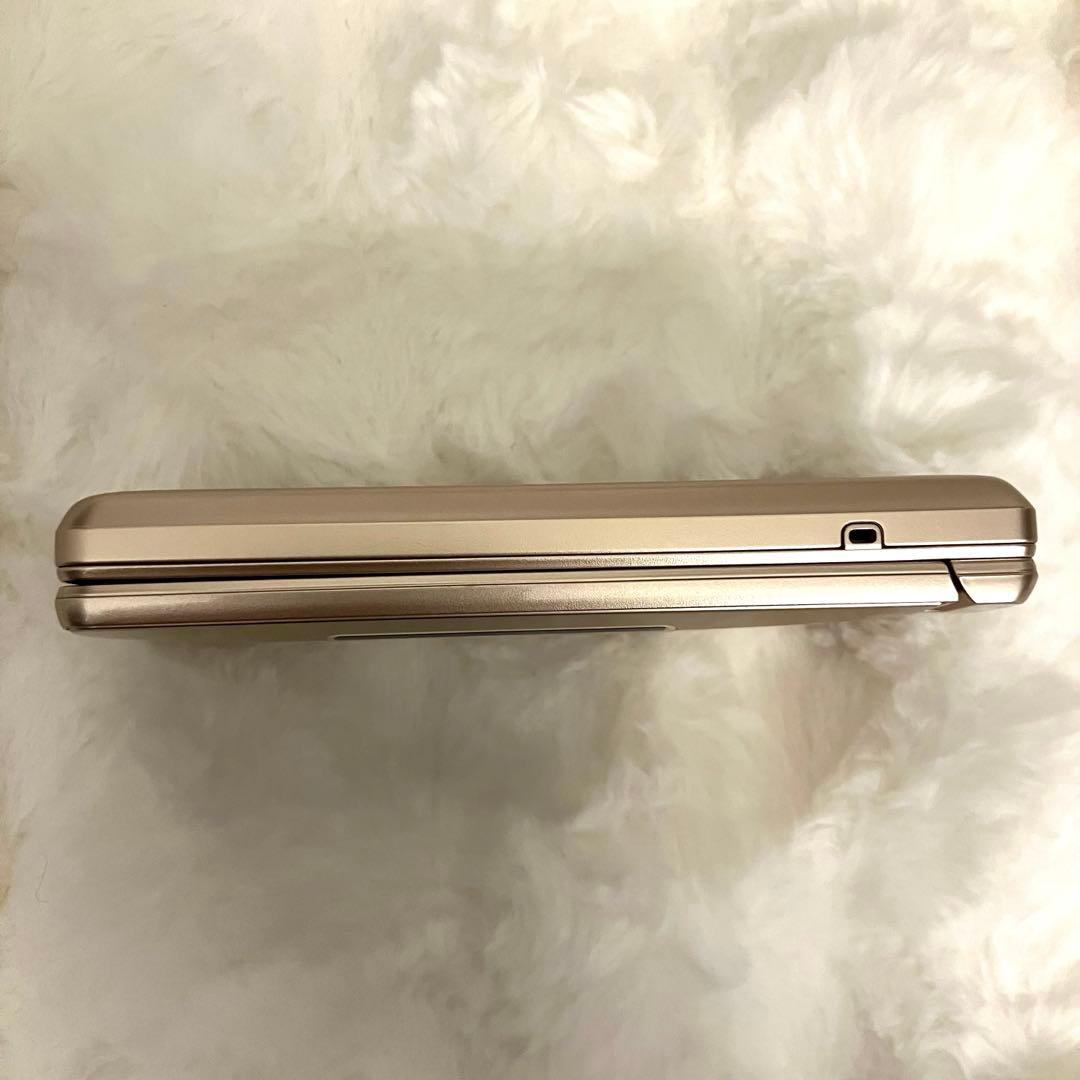 ✨【超極美品】✨かんたん携帯11 SoftBank ゴールド A207SH