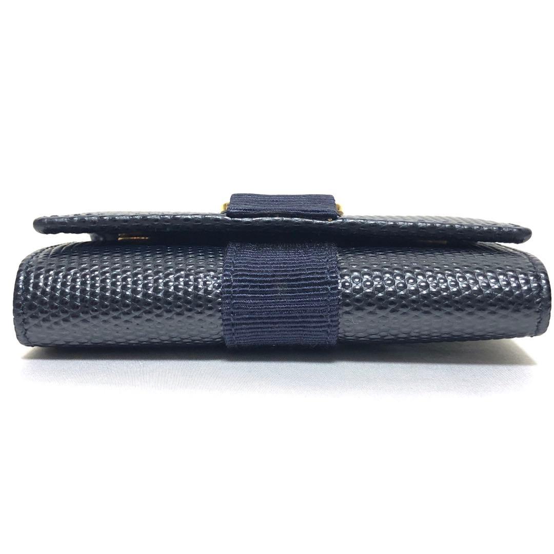 未使用　フェラガモ　キーケース　ヴァラリボン　リザード型押　ネイビー　付属品⭕️