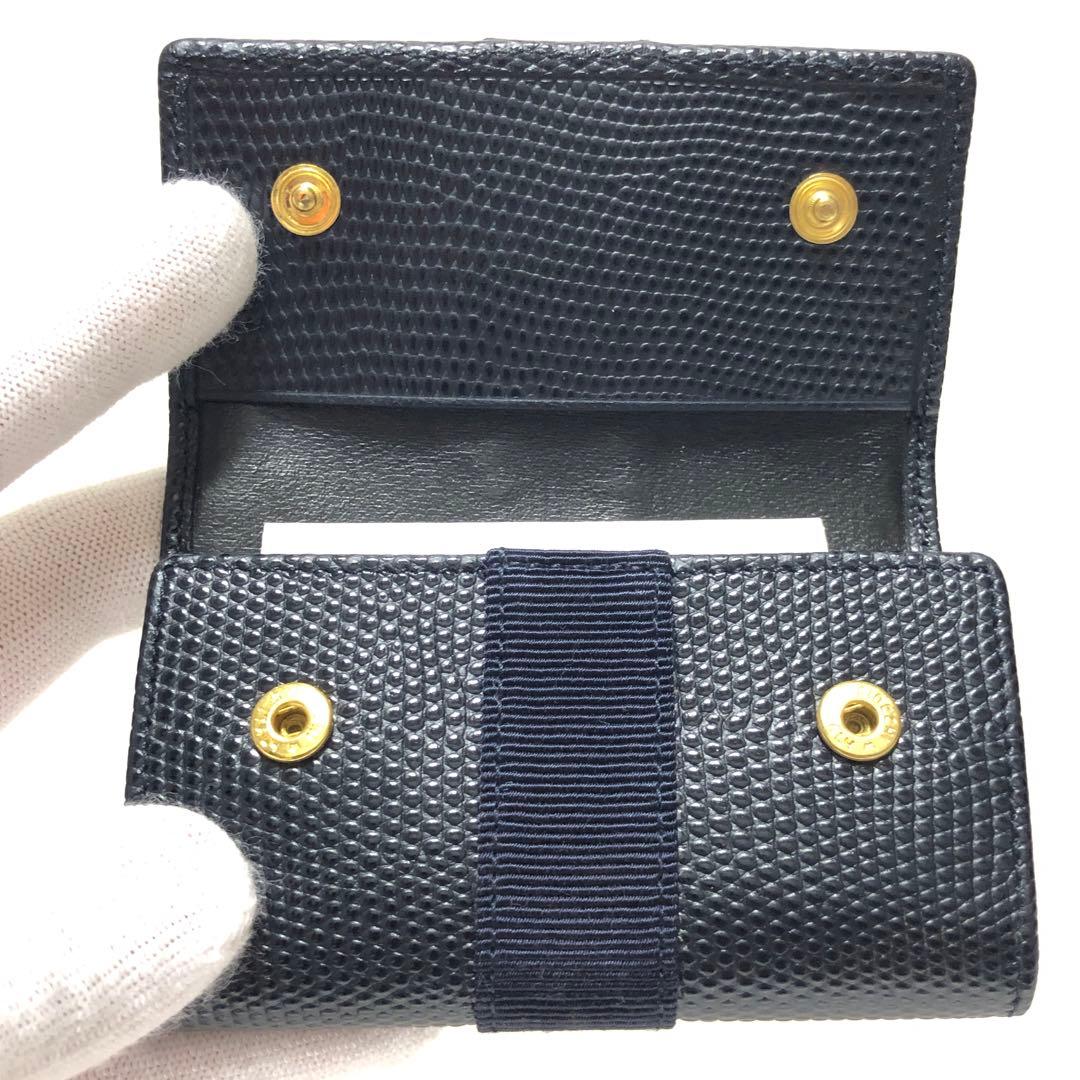 未使用　フェラガモ　キーケース　ヴァラリボン　リザード型押　ネイビー　付属品⭕️