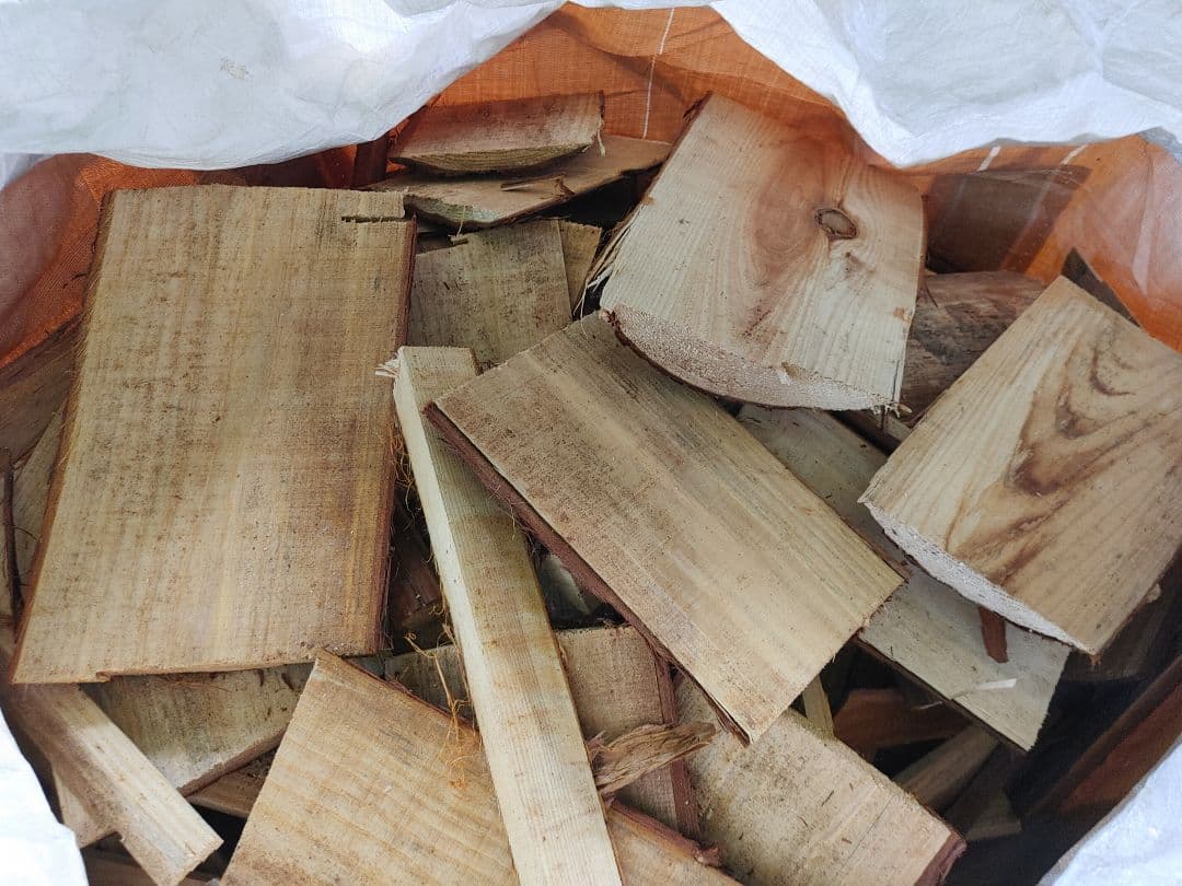 《超高火力》1kg/60円 200kg薪軽トラック1台フレコンバッグ1m3×2袋