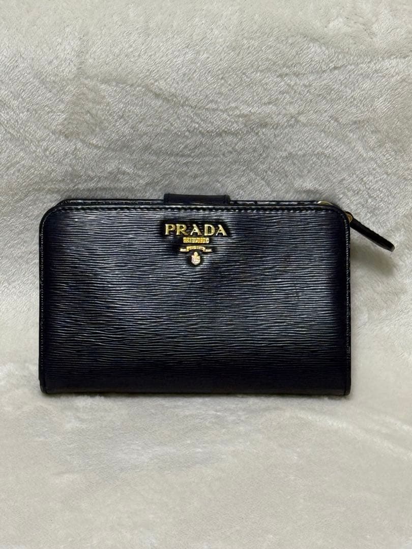 RUI様用 PRADA プラダ ネイビー 二つ折り財布