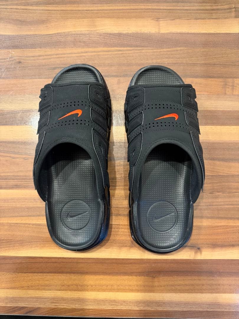 NIKE AIR MORE UPTEMPO SLIDE ナイキモアテンスライド