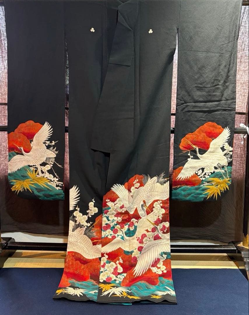 美品振袖 鶴と梅と松　青海波アンティーク正絹