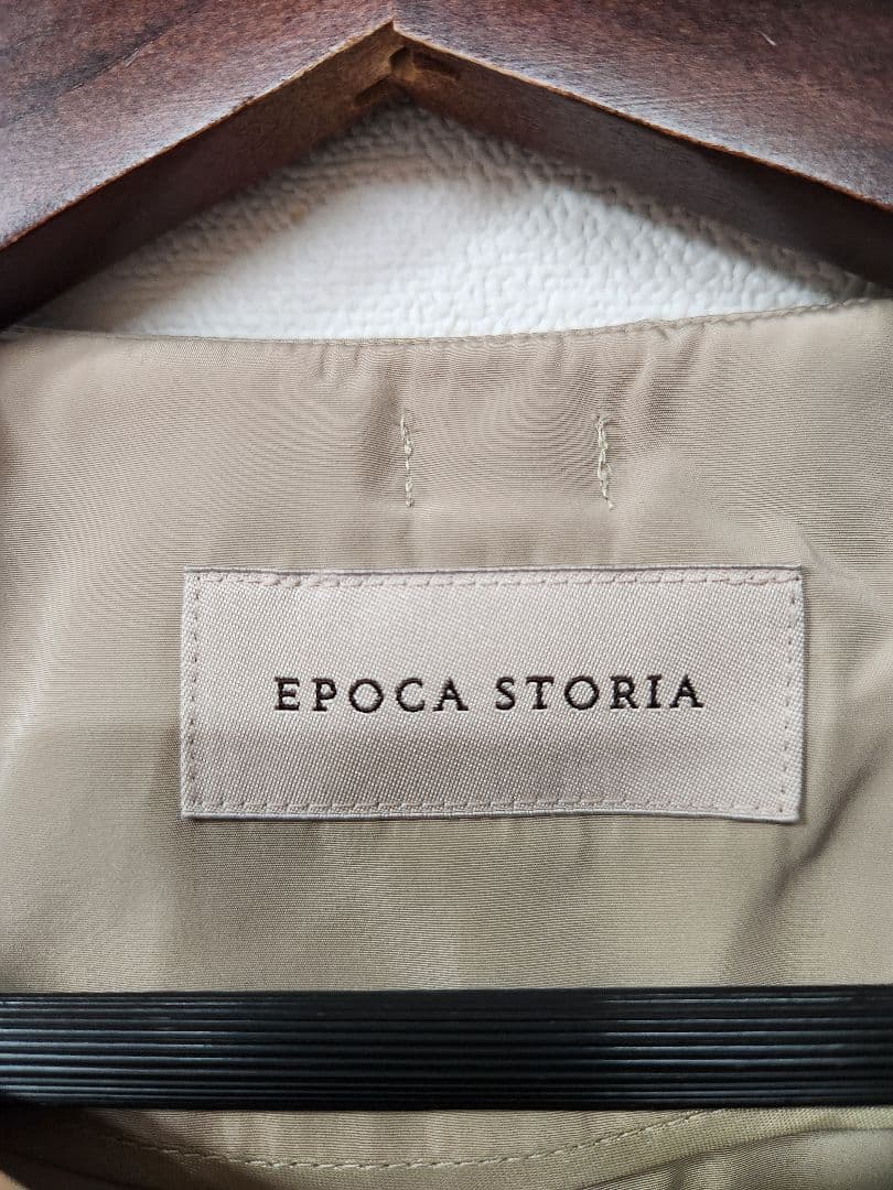 118046　EPOCA　ハイカウンタータフタノーカラーブルゾン