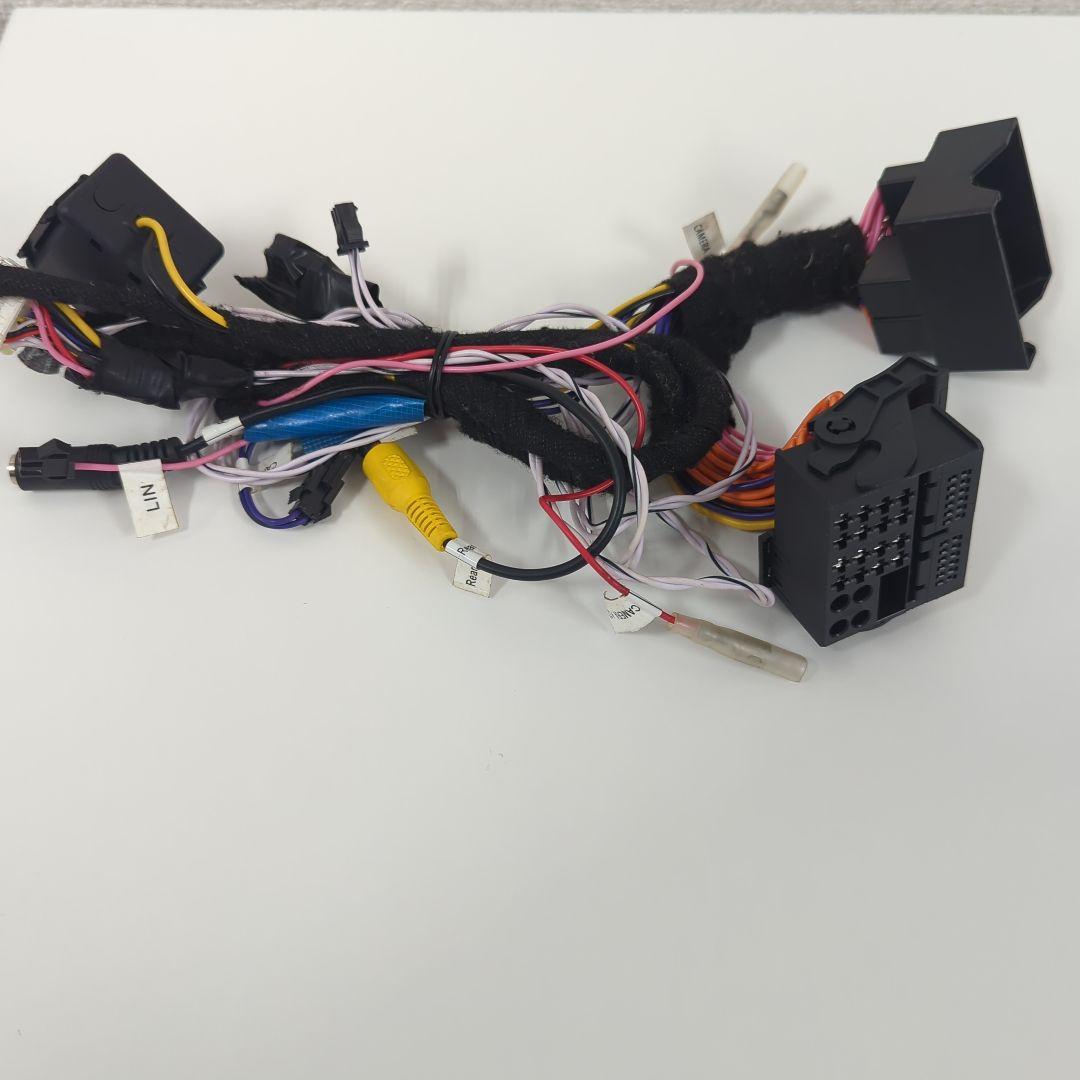 コメントご依頼  F10用アンドロイドモニターCIC ４ピン