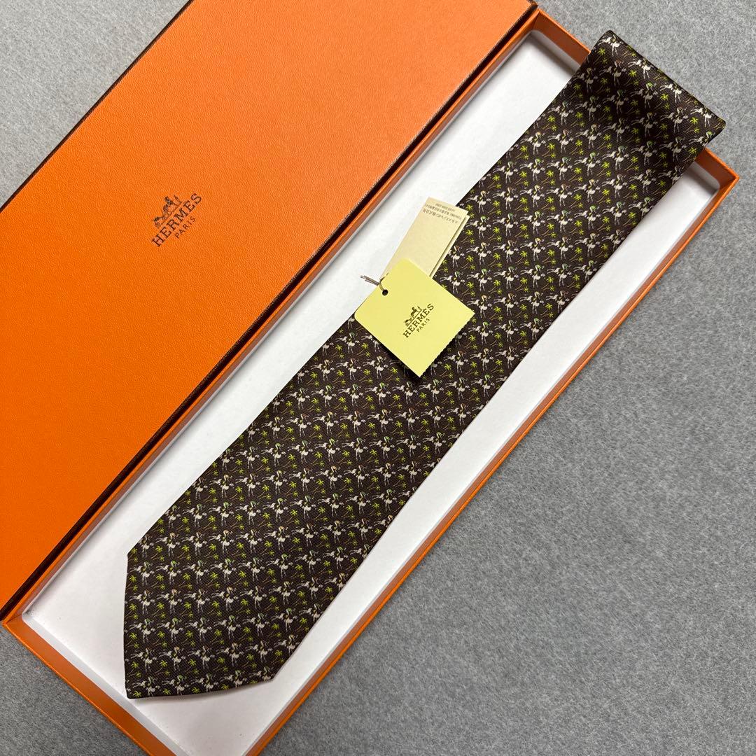 未使用タグ付　箱付　エルメス　ネクタイ　茶色　ジョッキーホース