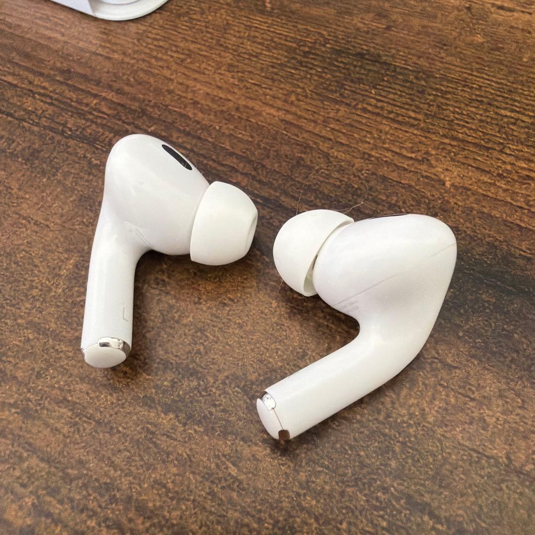 【新品 耳パッド付き】AirPods Pro 両耳だけ Lightning世代