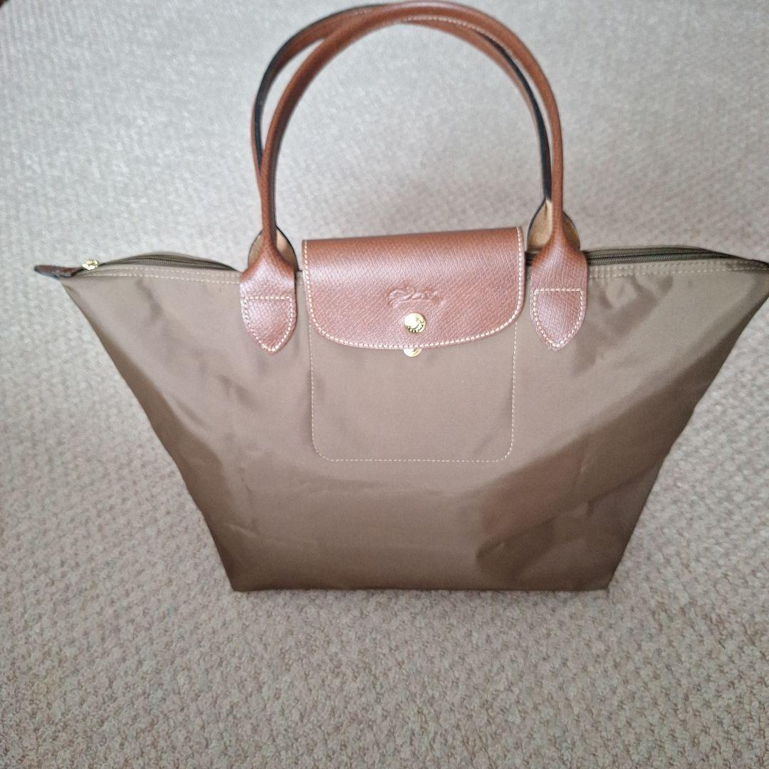 LONGCHAMP　新品　プリアージュ　Ｌ　ショルダーバッグ