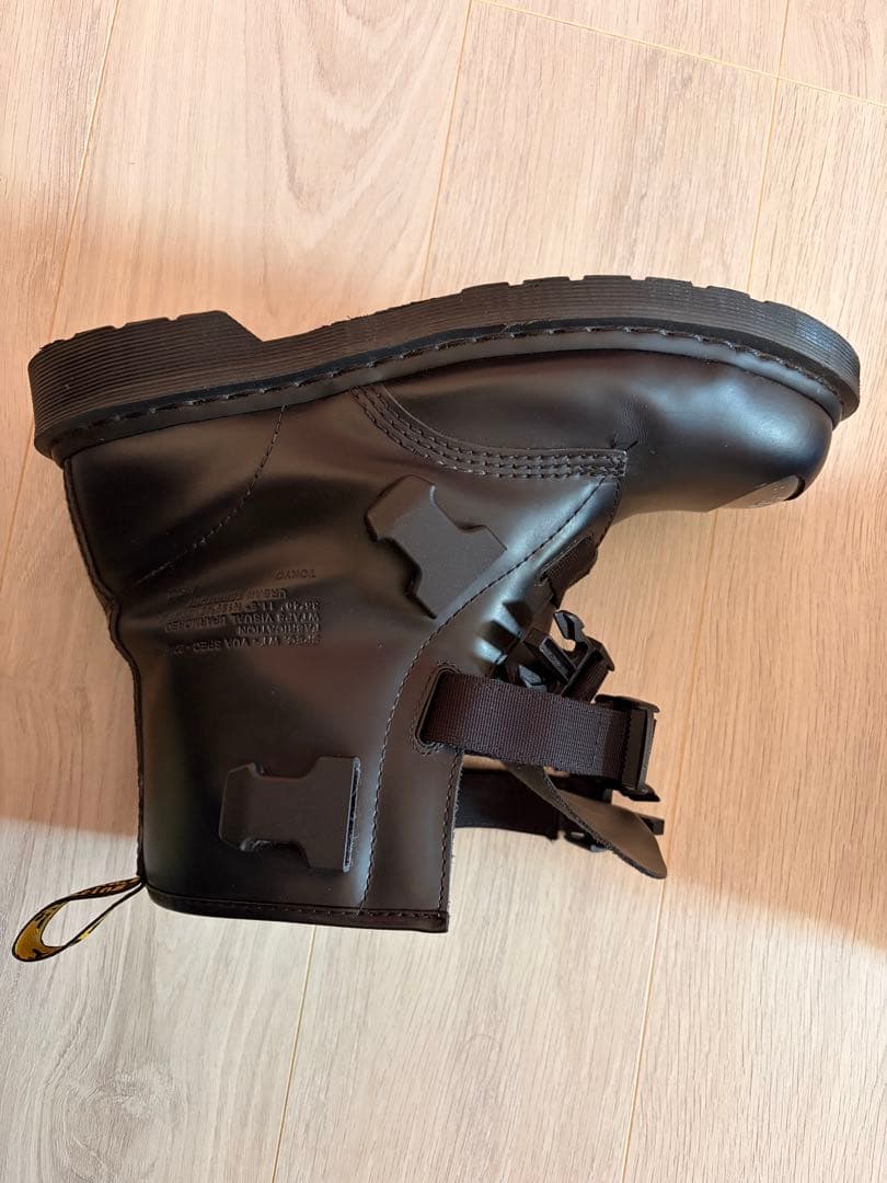 ドクターマーチン× wtaps 60th コラボレーション　バックルブーツ