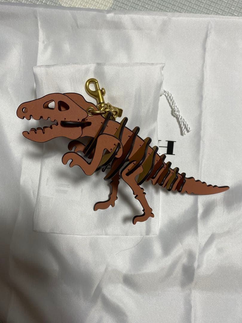 coach TABBY FACTORY限定チャーム