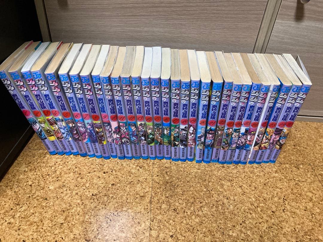 ジョジョの奇妙な冒険シリーズ　110冊